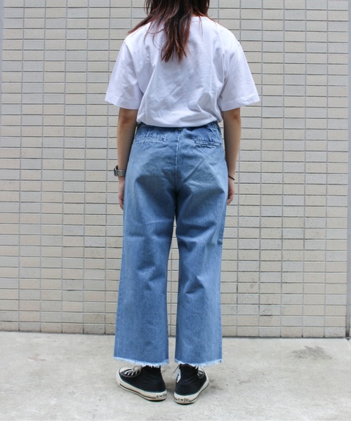 SHORE (ショア)の「SHORE フリンジワイドタックパンツ(デニムパンツ・レディース・サックスブルー/インディゴブルー・LARGE/SMALL/MEDIUM)」の16枚目の写真