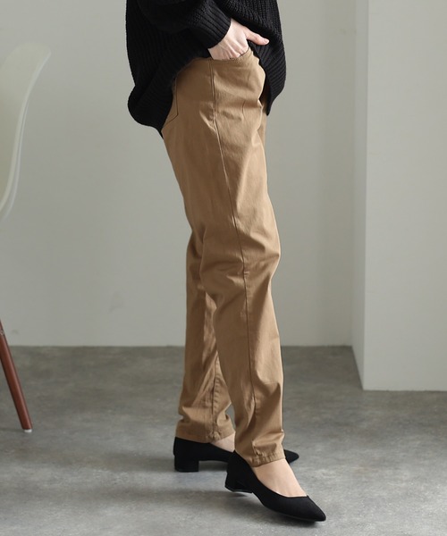 ElegChic(エレグシック)の「ウエストゴム テーパードツイルパンツ(その他パンツ・レディース・ブラック/ベージュ/カーキ・M/L/XL/3L/4L)」の6枚目の写真