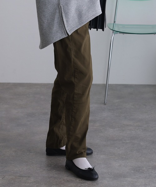 ElegChic(エレグシック)の「ウエストゴム テーパードツイルパンツ(その他パンツ・レディース・ブラック/ベージュ/カーキ・M/L/XL/3L/4L)」の11枚目の写真