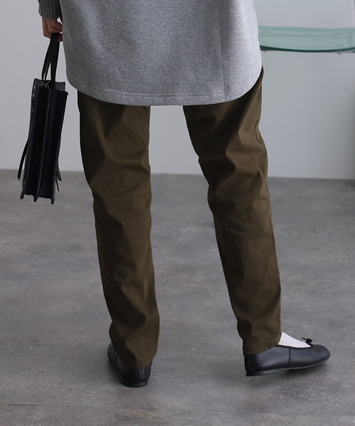 ElegChic(エレグシック)の「ウエストゴム テーパードツイルパンツ(その他パンツ・レディース・ブラック/ベージュ/カーキ・M/L/XL/3L/4L)」の21枚目の写真