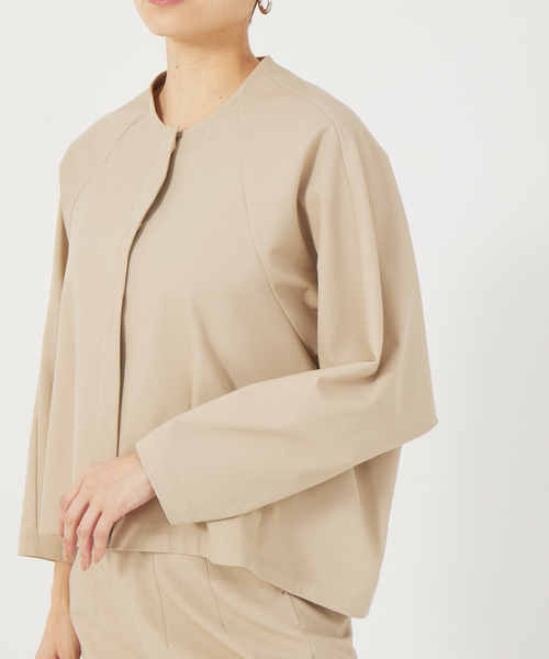 qualite（カリテ）の「《セットアップ対応》2WAYストレッチフォルムシャツ（シャツ/ブラウス・レディース・ベージュ/カーキ・38/36）」の14枚目の写真