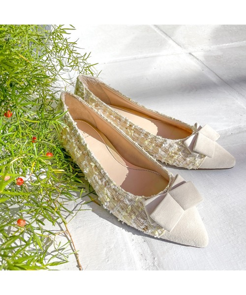 Riz raffinee（リズラフィーネ）の「ポインテッドローヒールパンプス（パンプス・レディース・イエロー系その他3/ブラック系その他/ベージュ・23cm/23.5cm/24cm/24.5cm/22.5cm）」の3枚目の写真