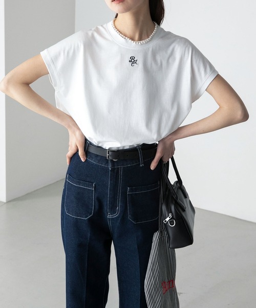 BONLECILL(ボンルシール)の「フレンチスリーブ 配色ロゴ刺繍Tシャツ(Tシャツ/カットソー・レディース・アイボリー/ブラック/ブルー/オフホワイト・FREE)」の20枚目の写真