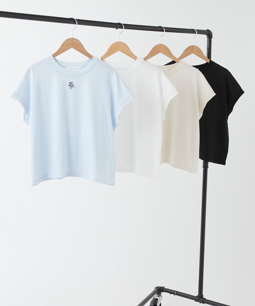 BONLECILL(ボンルシール)の「フレンチスリーブ 配色ロゴ刺繍Tシャツ(Tシャツ/カットソー・レディース・アイボリー/ブラック/ブルー/オフホワイト・FREE)」の13枚目の写真