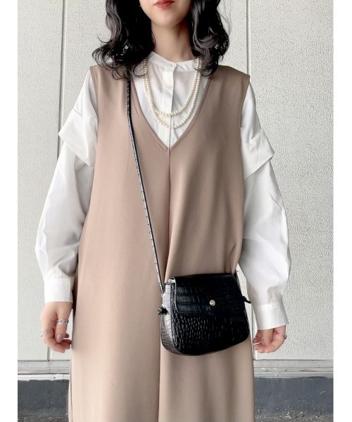 HONEYSUCKLE ROSE(ハニーサックルローズ)の「【HONEYSUCKLE ROSE】袖デザイン長袖シャツ(シャツ/ブラウス・レディース・ホワイト/ブラック/サックスブルー・M/L)」の15枚目の写真