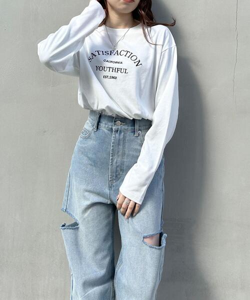 INGNI(イング)の「ラウンドロゴロングTシャツ(Tシャツ/カットソー・レディース・ブラック×ホワイト/ホワイト×ブラック/ホワイト×ブルー・M)」の4枚目の写真