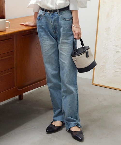 KOBE LETTUCE（コウベレタス）の「甲ストラップシアーミュール（パンプス・レディース・ブラック/ホワイト/ブラウン・L/LL/M/S）」の5枚目の写真