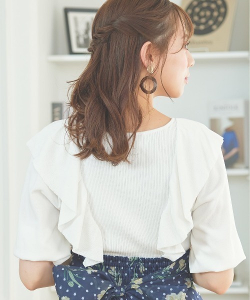 WILLSELECTION（ウィルセレクション）の「ラッフルスクエアニットプルオーバー（ニット/セーター・レディース・ブラック/サックスブルー/オフホワイト・MEDIUM）」の6枚目の写真