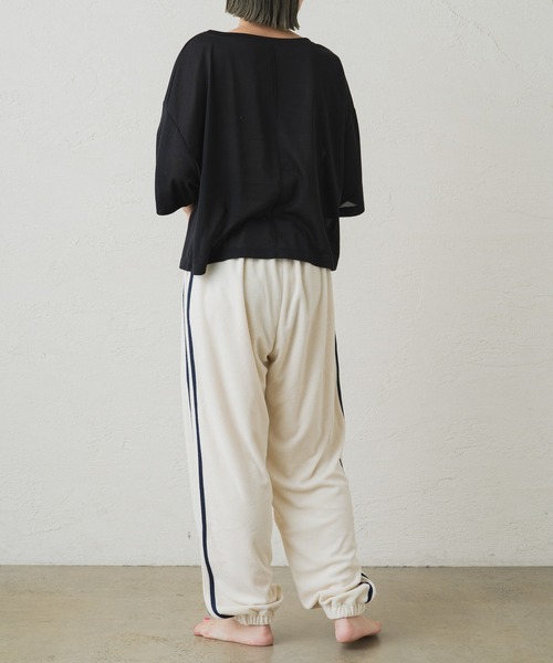 Omekashi（オメカシ）の「【earthy_ 】シアークロップドトップス（Tシャツ/カットソー・レディース・ブラック/ミント/オフホワイト・FREE）」の18枚目の写真