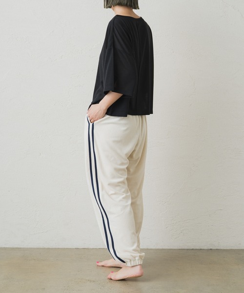 Omekashi（オメカシ）の「【earthy_ 】シアークロップドトップス（Tシャツ/カットソー・レディース・ブラック/ミント/オフホワイト・FREE）」の17枚目の写真