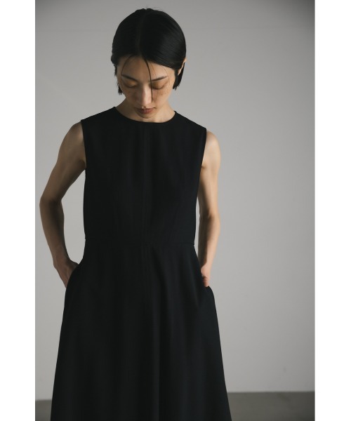 STYLEMIXER（スタイルミキサー）の「バックオープンワンピース（ワンピース・レディース・ブラック/ホワイト・SMALL/MEDIUM）」の16枚目の写真