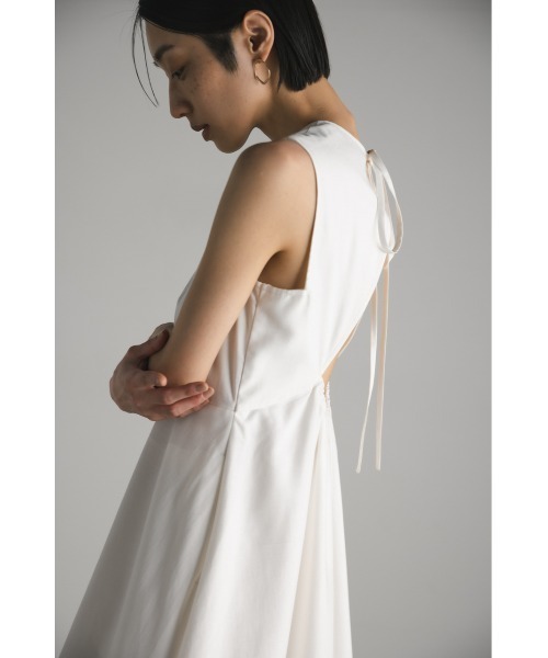 STYLEMIXER（スタイルミキサー）の「バックオープンワンピース（ワンピース・レディース・ブラック/ホワイト・SMALL/MEDIUM）」の8枚目の写真