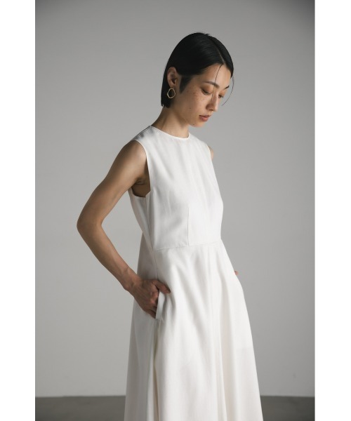 STYLEMIXER（スタイルミキサー）の「バックオープンワンピース（ワンピース・レディース・ブラック/ホワイト・SMALL/MEDIUM）」の5枚目の写真