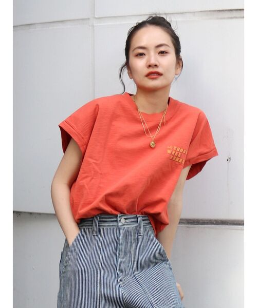 Ungrid（アングリッド）の「ノースリショートロゴタンクトップ（Tシャツ/カットソー・レディース・ネイビー/オフホワイト/オレンジ/イエロー・FREE）」の10枚目の写真