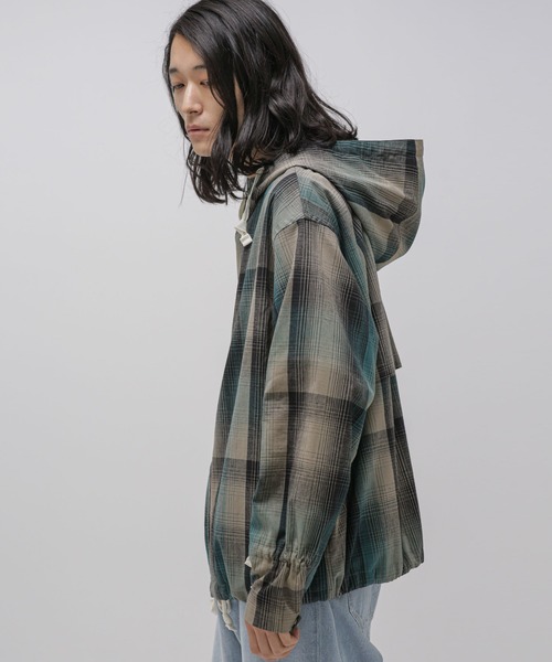 NANO universe（ナノユニバース）の「LB.03/ウォッシャブルリネンチェックベンチレーションマリンパーカー（マウンテンパーカー・メンズ・キナリ/グリーン・L/M/S）」の10枚目の写真