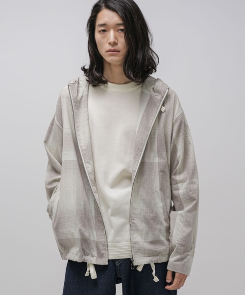 NANO universe（ナノユニバース）の「LB.03/ウォッシャブルリネンチェックベンチレーションマリンパーカー（マウンテンパーカー・メンズ・キナリ/グリーン・L/M/S）」の22枚目の写真