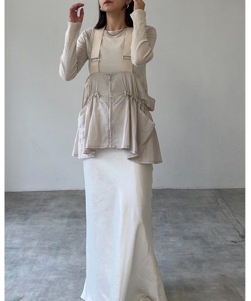 leimn（レイムン）の「ドロストサスペンダートップス（ベスト・レディース・ブラック/ベージュ・M）」の16枚目の写真