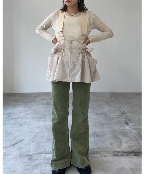 leimn（レイムン）の「ドロストサスペンダートップス（ベスト・レディース・ブラック/ベージュ・M）」の21枚目の写真