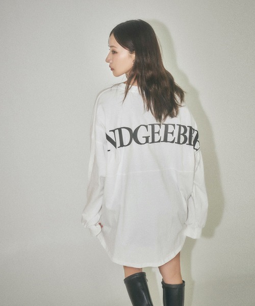 ANDGEEBEE（アンジービー）の「UNISEX バックロゴロンT（Tシャツ/カットソー・レディース・ホワイト/ブラック・FREE）」の5枚目の写真
