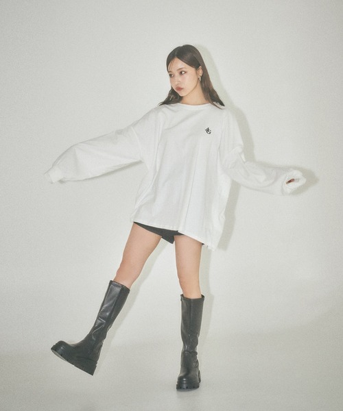 ANDGEEBEE（アンジービー）の「UNISEX バックロゴロンT（Tシャツ/カットソー・レディース・ホワイト/ブラック・FREE）」の6枚目の写真