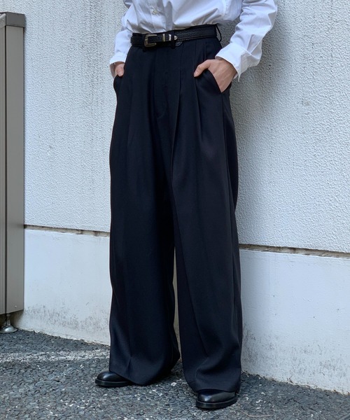 Toironier（トワロニエ）の「Toironier/トワロニエ/2Tuck Wide Pants（スラックス・メンズ・ブラック・1/2）」の9枚目の写真