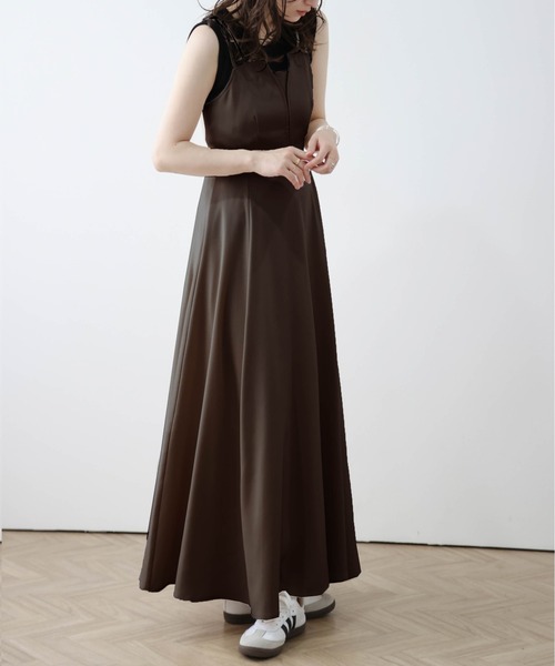 AMELY（エミリー）の「キャミソールワンピース（ワンピース・レディース・ブラウン/チャコール/ベージュ/ブラック/ブラック系/アイボリー系/ブラウン系/ピンク系/ベージュ系・L/M）」の22枚目の写真