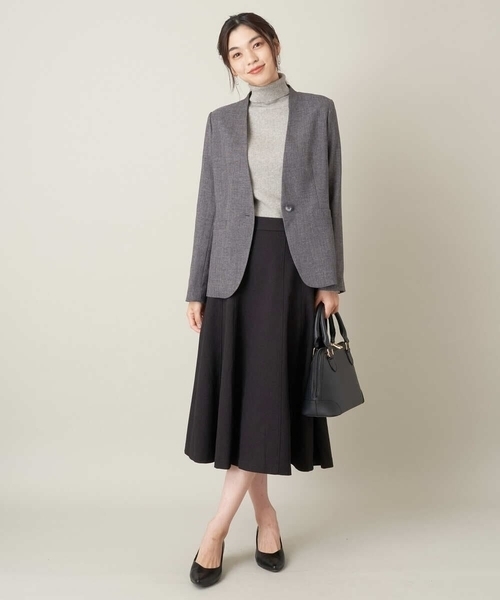 a.v.v（アーヴェヴェ）の「【イージーケア】ウールライク切替フレアスカート（スーツスカート・レディース・ベージュ/ブラック・34/42/38/36/40）」の4枚目の写真