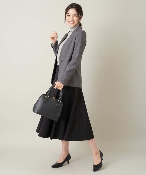 a.v.v（アーヴェヴェ）の「【イージーケア】ウールライク切替フレアスカート（スーツスカート・レディース・ベージュ/ブラック・34/42/38/36/40）」の5枚目の写真