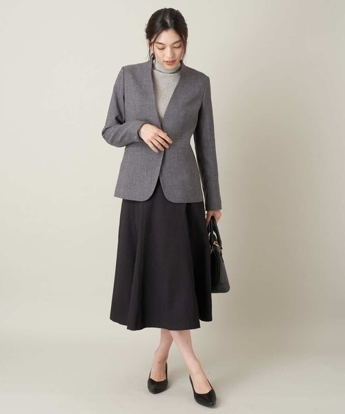 a.v.v（アーヴェヴェ）の「【イージーケア】ウールライク切替フレアスカート（スーツスカート・レディース・ベージュ/ブラック・34/42/38/36/40）」の6枚目の写真