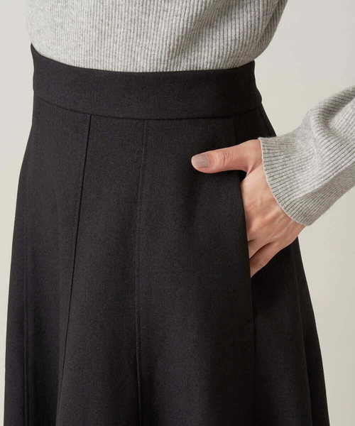 a.v.v（アーヴェヴェ）の「【イージーケア】ウールライク切替フレアスカート（スーツスカート・レディース・ベージュ/ブラック・34/42/38/36/40）」の21枚目の写真