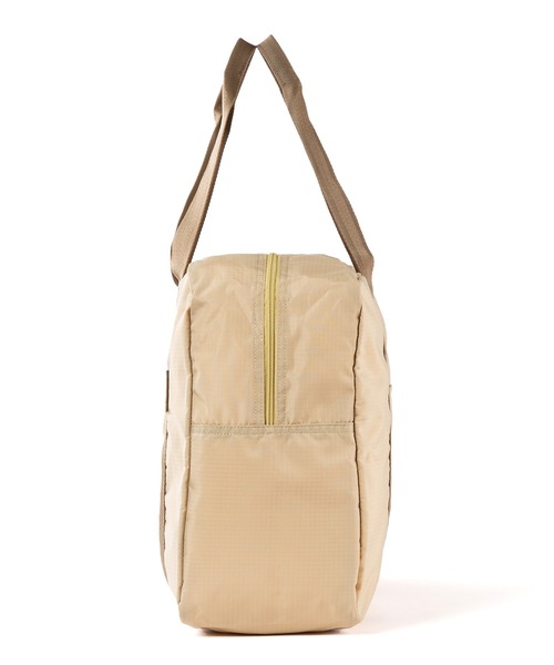 World Traveler(ワールドトラベラー)の「ワールドトラベラー トートバッグ タイヴァス 26L 折りたたみ可能 セットアップ可能 ポーチ付き No.63712(ボストンバッグ・メンズ・グレイッシュベージュ/ブルー/ブラック・FREE)」の5枚目の写真