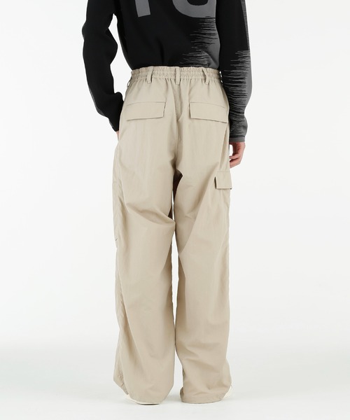 Y-3 ワイスリー カーゴパンツ スラックス ボトムス ベージュ Y-3（ワイスリー）の「CUFFED TWILL PN（カーゴパンツ）」 - WEAR
