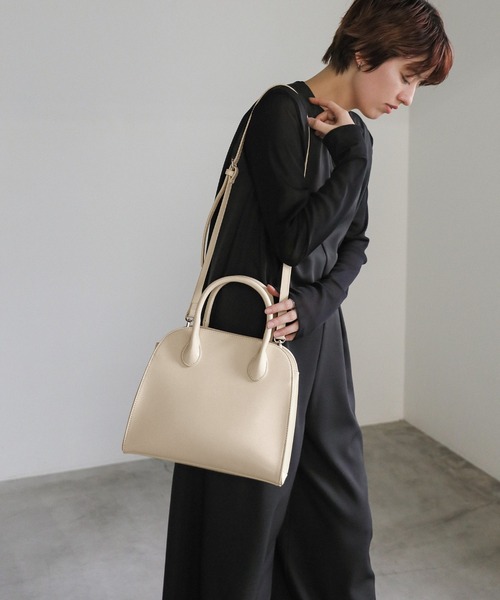 select MOCA(セレクトモカ)の「スクエアボストンバッグ(ボストンバッグ・レディース・オフホワイト/ブラック・FREE)」の10枚目の写真