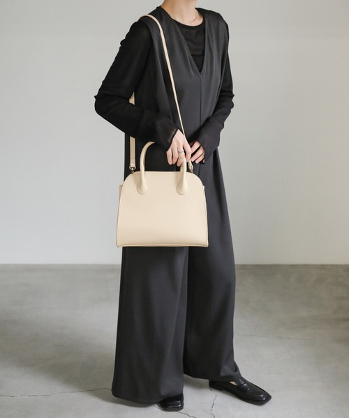 select MOCA(セレクトモカ)の「スクエアボストンバッグ(ボストンバッグ・レディース・オフホワイト/ブラック・FREE)」の13枚目の写真