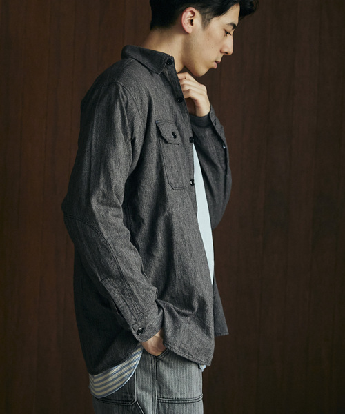 JOURNAL STANDARD relume（ジャーナルスタンダード　レリューム）の「Relume Jeans シャンブレーシャツ（シャツ/ブラウス・メンズ・ブラック/ダークブルー/パープル・MEDIUM/LARGE）」の14枚目の写真