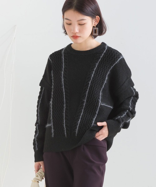 FURRY（ファーリー）の「ファンシーラインケーブルプルオーバー（ニット/セーター・レディース・黄土色系1/ライトブルーグレー/ブラック×ブラック/オフホワイト・FREE）」の9枚目の写真