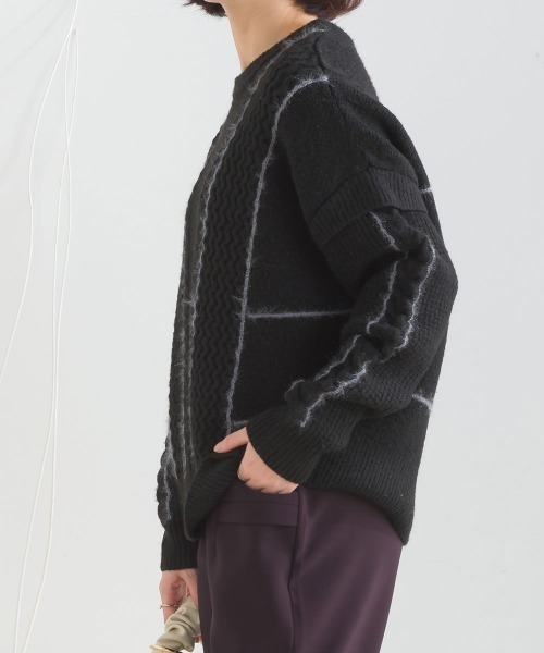 FURRY（ファーリー）の「ファンシーラインケーブルプルオーバー（ニット/セーター・レディース・黄土色系1/ライトブルーグレー/ブラック×ブラック/オフホワイト・FREE）」の10枚目の写真