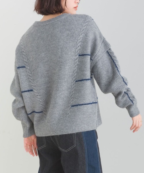 FURRY（ファーリー）の「ファンシーラインケーブルプルオーバー（ニット/セーター・レディース・黄土色系1/ライトブルーグレー/ブラック×ブラック/オフホワイト・FREE）」の15枚目の写真