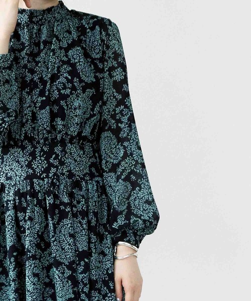 Jines（ジネス）の「ペイズリースタンドカラーワンピース（ワンピース  