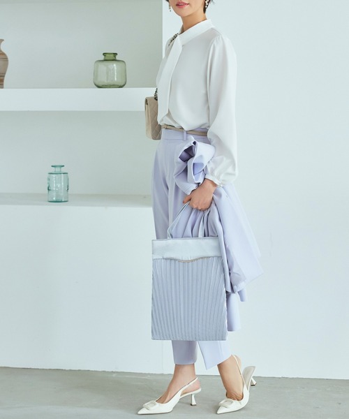 ノーカラーフレアースリーブパンツスーツ ルイルエブティック RUIRUE BOUTIQUE ノーカラーフレアースリーブ