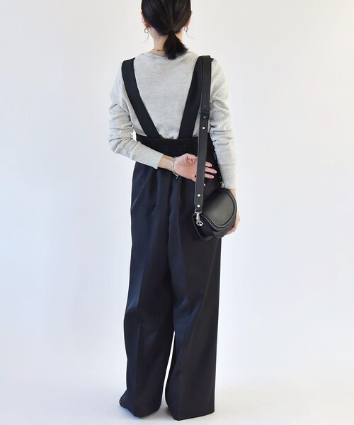 quaranciel(カランシエル)の「quaranciel:〈洗濯機可能〉ワッフル クルーネック ラウンドヘム カットソー(Tシャツ/カットソー・レディース・ブラック/ホワイト/ライトグレー・ONE SIZE)」の18枚目の写真