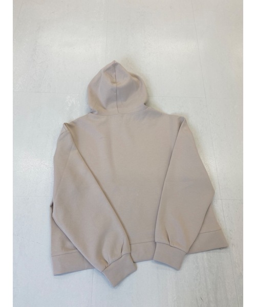 JUMELLE（ジュメロ）の「muff pocket hoodie（パーカー・レディース・ベージュ・FREE）」の3枚目の写真