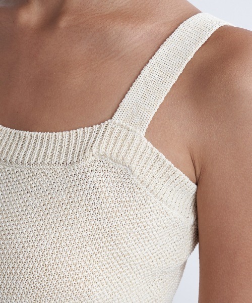 ROXY(ロキシー)の「BLOOMING DAYS CAMI/ロキシーショートレングスキャミソール(キャミソール・レディース・ホワイト/レッド/ブルー/グリーン・SMALL/MEDIUM/LARGE)」の7枚目の写真