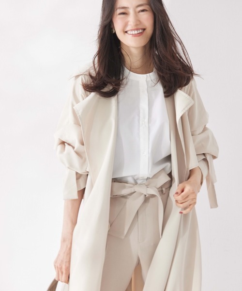 M.deux（エムドゥ）の「◎エアリートッパートレンチコート◎（トレンチコート・レディース・ベージュ/ライトグレー・MEDIUM）」の13枚目の写真