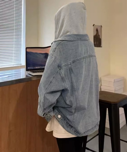 Miniministore(ミニミニストア)の「韓国デニムジャケット フード付き 大きい(デニムジャケット・レディース・サックスブルー/ブラック・FREE)」の7枚目の写真