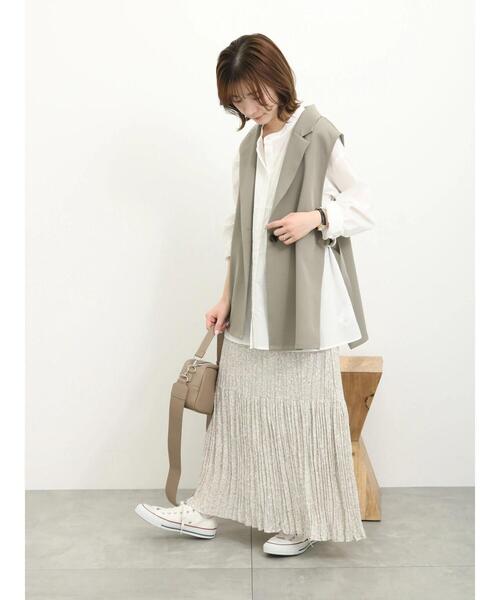 Samansa Mos2 blue(サマンサモスモスブルー)の「花柄プリーツスカート(スカート・レディース・ライトベージュ/ブルー/ブラック・F)」の4枚目の写真