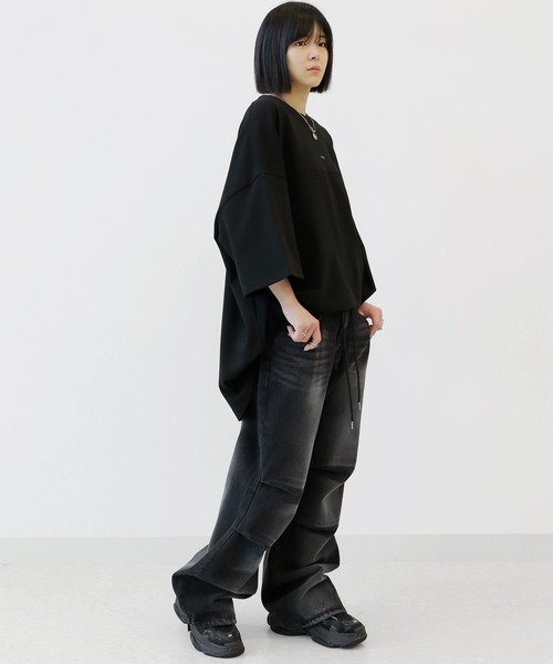 minsobi（ミンソビ）の「モノトーンビッグサークル半袖T オーバーサイズTシャツ（Tシャツ/カットソー・メンズ・ブラック/ホワイト・FREE）」の7枚目の写真