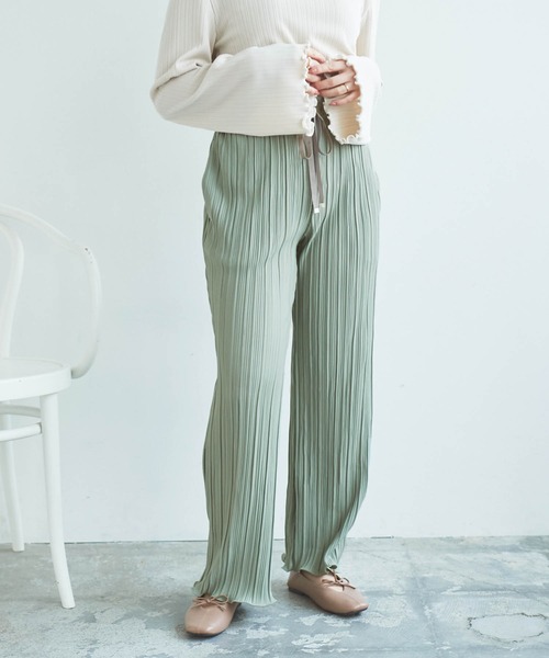 mil(ミル)の「【150㎝前後の小柄さんサイズ】ウエストフリルプリーツパンツ【全ゴム・楽ちん】(その他パンツ・レディース・ミント/モカ/ピンクベージュ・XS/S/M)」の6枚目の写真