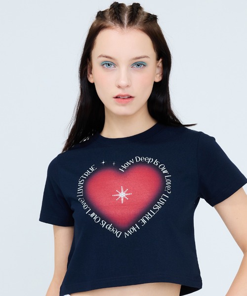 LUVISTRUE（ラヴイズトゥルー）の「TWINKLE HOTFIX CROP TEE（Tシャツ