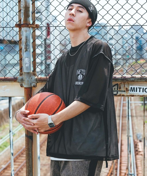 NBA(エヌビーエー)の「【NBA】別注/メッシュアンサンブルプルオーバー(Tシャツ/カットソー・メンズ・レッド/パープル/ブラック・LARGE/MEDIUM)」の6枚目の写真